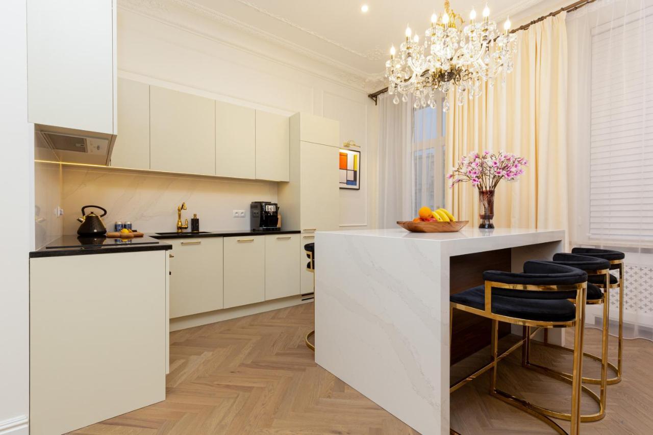 Royal Apartment Kopernika By Renters Prestige Warszawa Eksteriør bilde