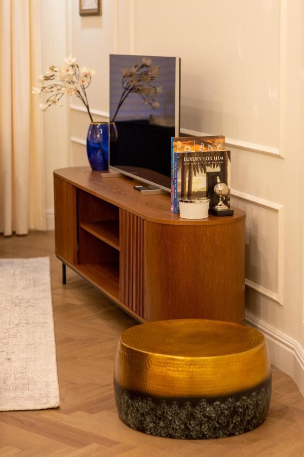 Royal Apartment Kopernika By Renters Prestige Warszawa Eksteriør bilde